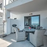 Σπίτι διακοπών House With Rooftop Terrace, Views And Pool, Nerja