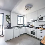 House With Rooftop Terrace, Views And Pool,