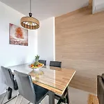 House With Rooftop Terrace, Views And Pool, Nerja