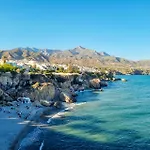 Σπίτι διακοπών House With Rooftop Terrace, Views And Pool, *