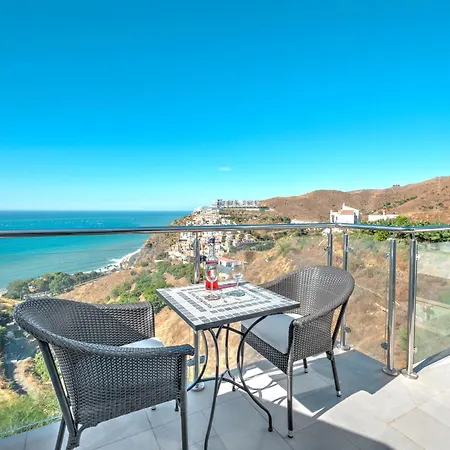 Σπίτι διακοπών House With Rooftop Terrace, Views And Pool, Nerja