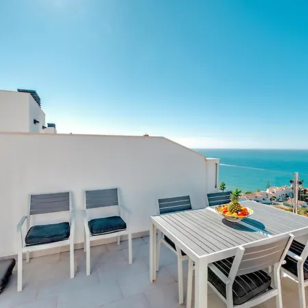 House With Rooftop Terrace, Views And Pool,
